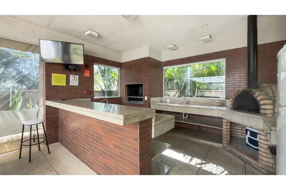 Foto 3 de Apartamento com 2 quartos à venda, 60m2 em Vila Anastácio, São Paulo - SP