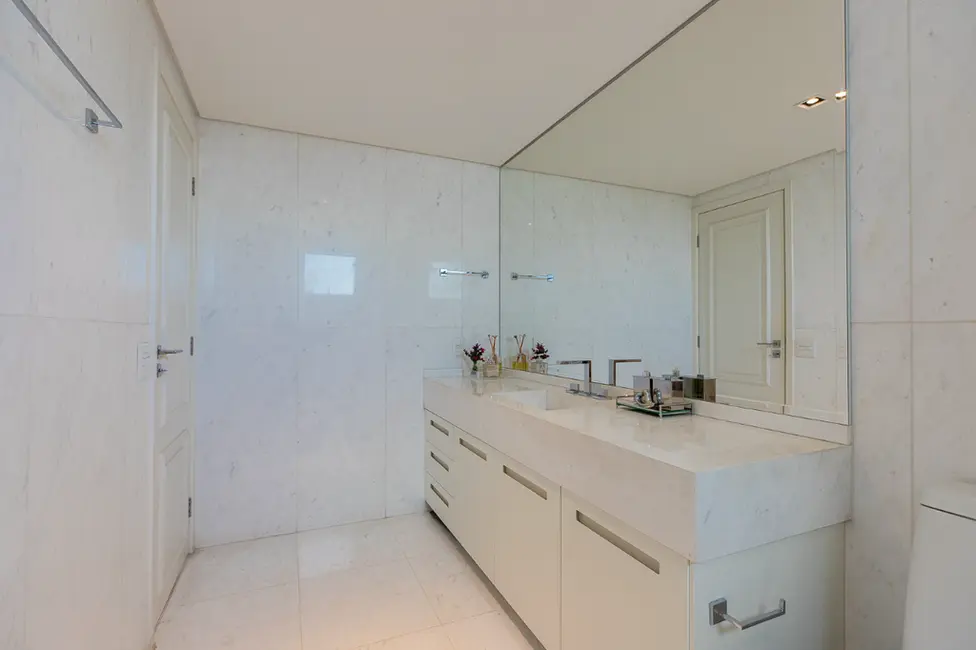 Apartamento com 3 quartos à venda, 485m2 em Campo Belo, São Paulo - SP - imagem 8 Foto 8 de Apartamento com 3 quartos à venda, 485m2 em Campo Belo, São Paulo - SP