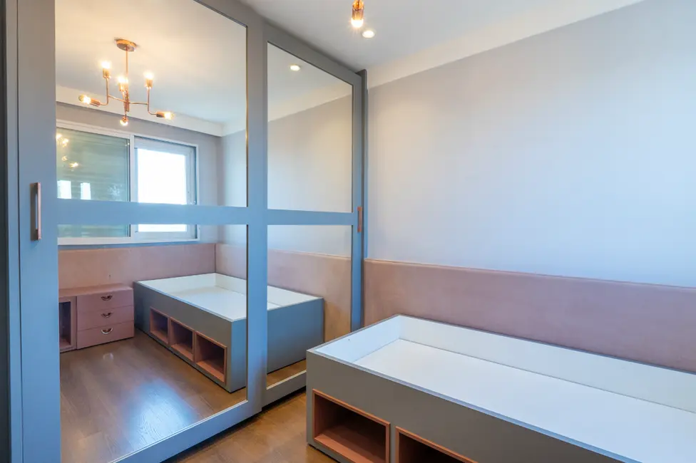 Apartamento com 3 quartos à venda, 155m2 em Campo Belo, São Paulo - SP - imagem 9 Foto 9 de Apartamento com 3 quartos à venda, 155m2 em Campo Belo, São Paulo - SP