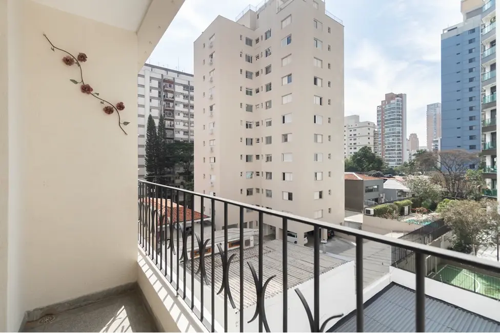 Foto 8 de Apartamento com 2 quartos à venda, 82m2 em Moema, São Paulo - SP