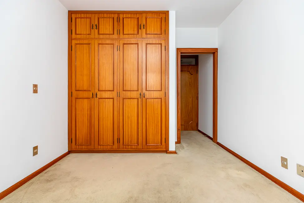 Apartamento com 4 quartos à venda, 193m2 em Moema, São Paulo - SP - imagem 7 Foto 7 de Apartamento com 4 quartos à venda, 193m2 em Moema, São Paulo - SP
