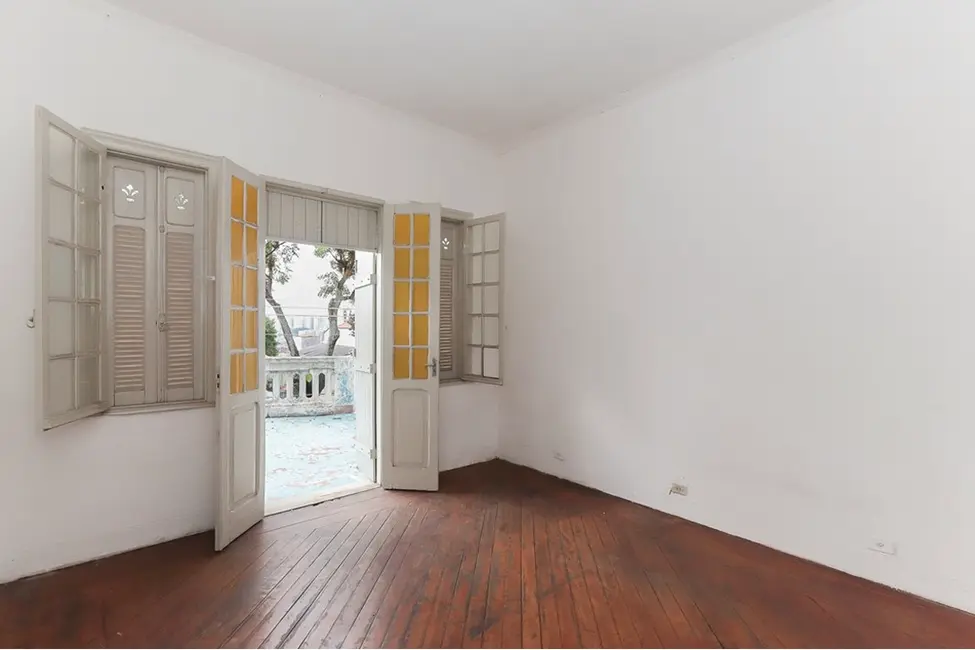 Casa com 5 quartos à venda, 450m2 em Cambuci, São Paulo - SP - imagem 5 Foto 5 de Casa com 5 quartos à venda, 450m2 em Cambuci, São Paulo - SP