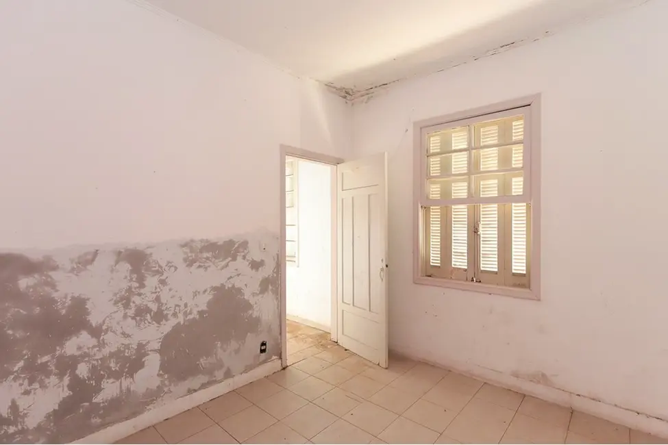 Casa com 5 quartos à venda, 450m2 em Cambuci, São Paulo - SP - imagem 2 Foto 2 de Casa com 5 quartos à venda, 450m2 em Cambuci, São Paulo - SP