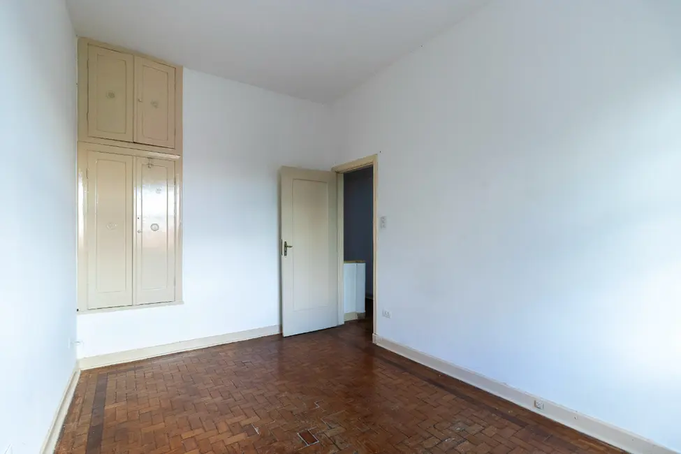 Casa com 3 quartos à venda, 150m2 em Cambuci, São Paulo - SP - imagem 2 Foto 2 de Casa com 3 quartos à venda, 150m2 em Cambuci, São Paulo - SP