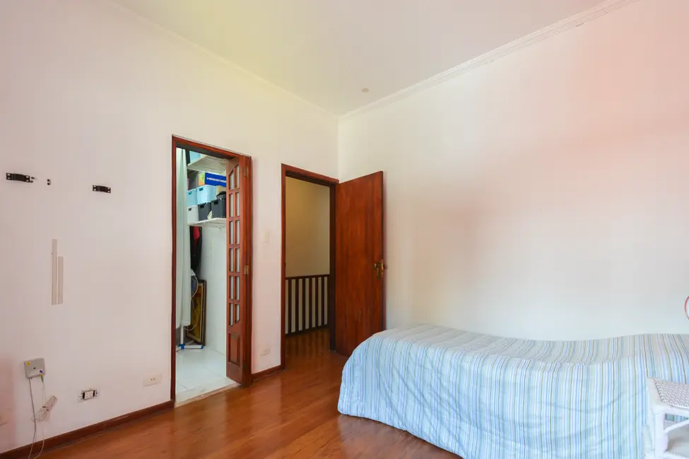 Casa de Condomínio com 6 quartos à venda, 200m2 em Cambuci, São Paulo - SP - imagem 8 Foto 8 de Casa de Condomínio com 6 quartos à venda, 200m2 em Cambuci, São Paulo - SP