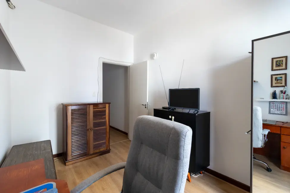 Casa com 4 quartos à venda, 150m2 em Cambuci, São Paulo - SP - imagem 7 Foto 7 de Casa com 4 quartos à venda, 150m2 em Cambuci, São Paulo - SP