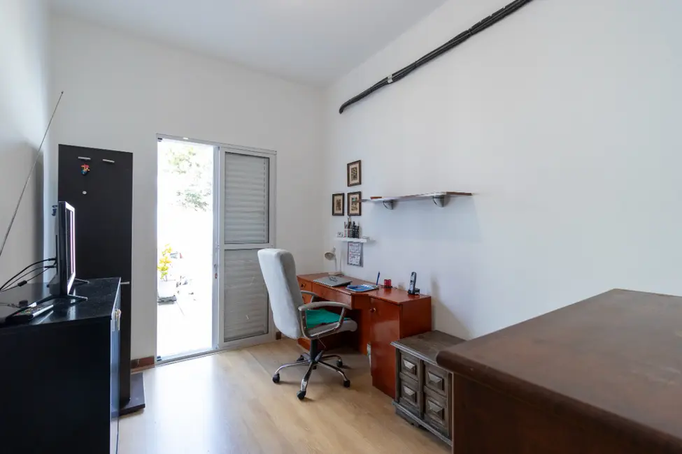 Casa com 4 quartos à venda, 150m2 em Cambuci, São Paulo - SP - imagem 6 Foto 6 de Casa com 4 quartos à venda, 150m2 em Cambuci, São Paulo - SP