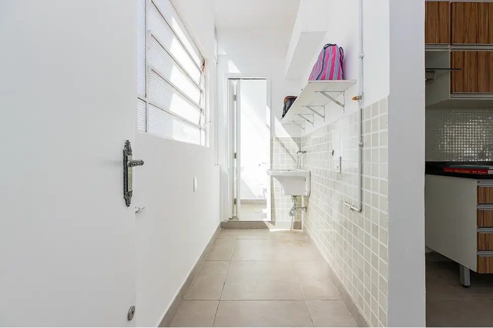 Apartamento com 3 quartos à venda, 142m2 em Aclimação, São Paulo - SP - imagem 6 Foto 6 de Apartamento com 3 quartos à venda, 142m2 em Aclimação, São Paulo - SP