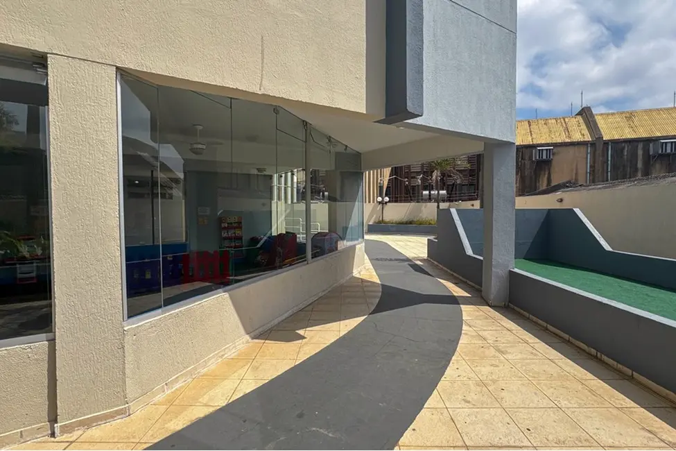 Apartamento com 2 quartos à venda, 65m2 em Aclimação, São Paulo - SP - imagem 2 Foto 2 de Apartamento com 2 quartos à venda, 65m2 em Aclimação, São Paulo - SP