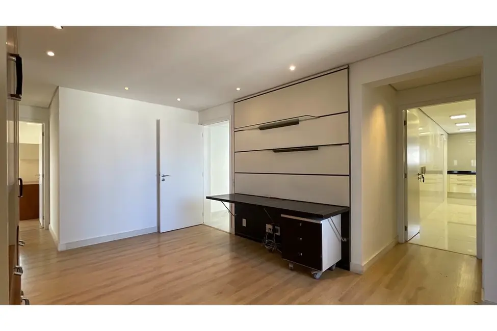Apartamento com 4 quartos à venda, 367m2 em Alto da Lapa, São Paulo - SP - imagem 3 Foto 3 de Apartamento com 4 quartos à venda, 367m2 em Alto da Lapa, São Paulo - SP