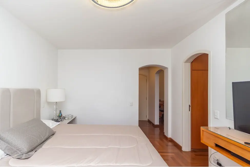 Apartamento com 4 quartos à venda, 273m2 em Campo Belo, São Paulo - SP - imagem 8 Foto 8 de Apartamento com 4 quartos à venda, 273m2 em Campo Belo, São Paulo - SP