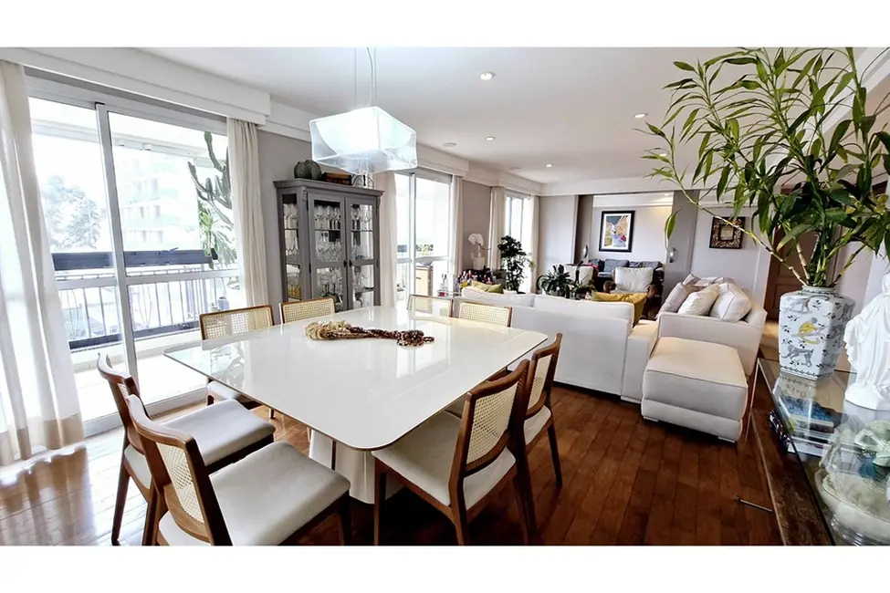 Apartamento com 4 quartos à venda, 250m2 em Campo Belo, São Paulo - SP - imagem 1 Foto 1 de Apartamento com 4 quartos à venda, 250m2 em Campo Belo, São Paulo - SP