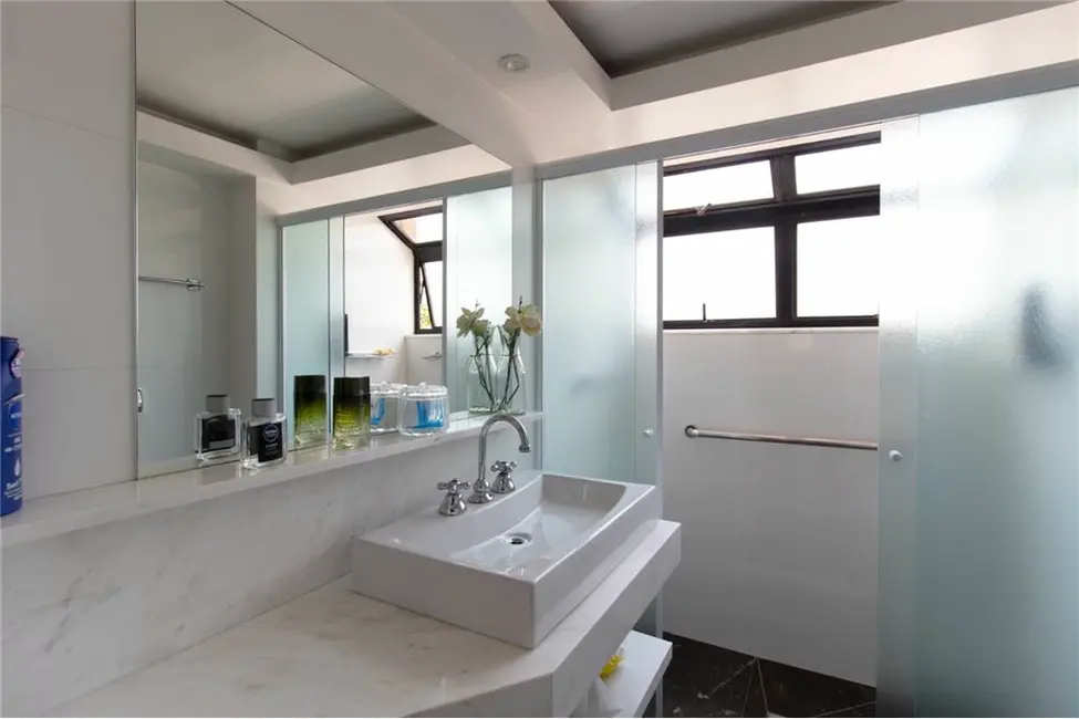 Foto 9 de Apartamento com 3 quartos à venda, 155m2 em Campo Belo, São Paulo - SP