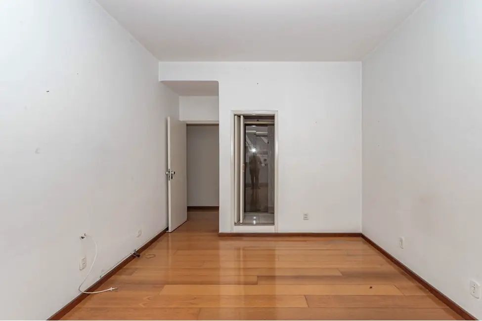 Apartamento com 3 quartos à venda, 146m2 em Higienópolis, São Paulo - SP - imagem 8 Foto 8 de Apartamento com 3 quartos à venda, 146m2 em Higienópolis, São Paulo - SP