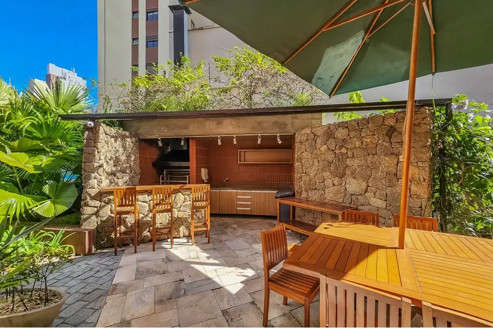 Foto 5 de Apartamento com 2 quartos à venda, 127m2 em Moema, São Paulo - SP