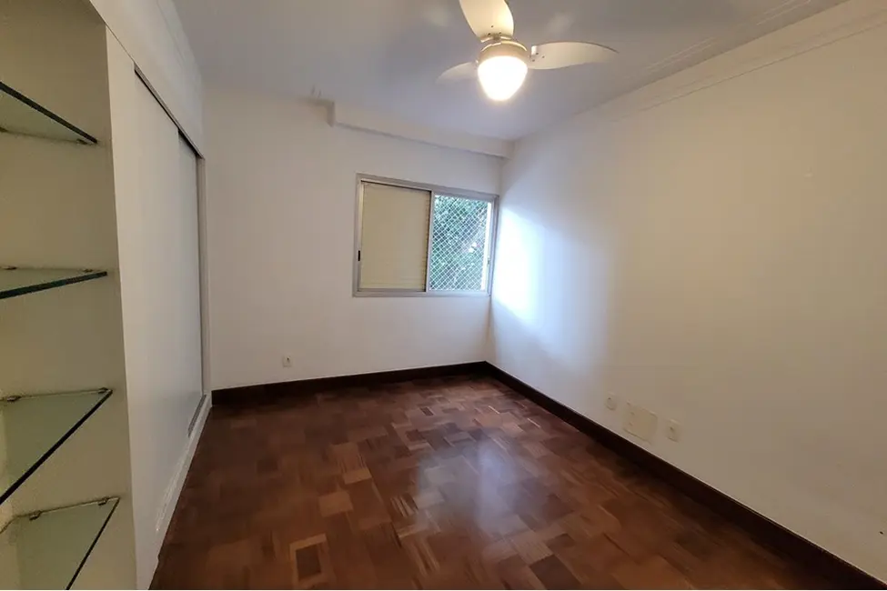 Foto 3 de Apartamento com 3 quartos à venda, 127m2 em Moema, São Paulo - SP