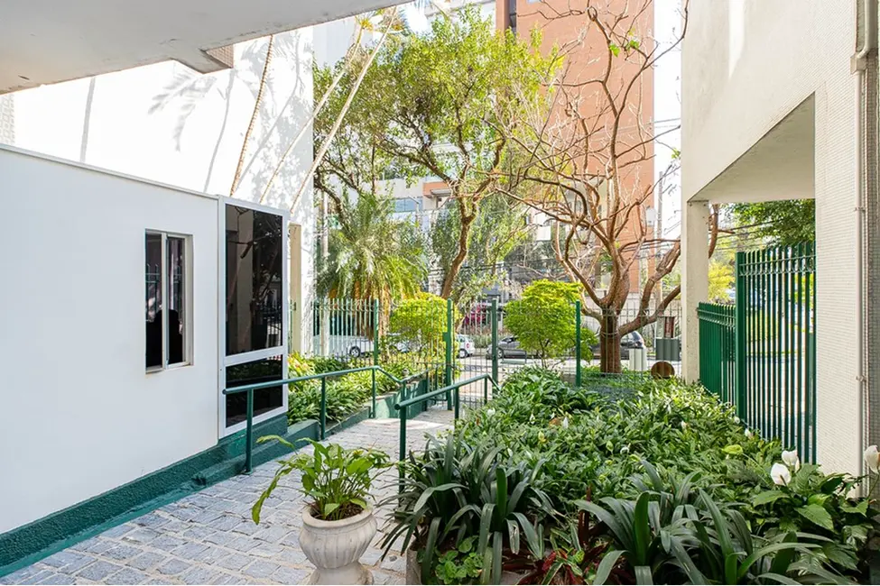 Apartamento com 2 quartos à venda, 100m2 em Pinheiros, São Paulo - SP - imagem 5 Foto 5 de Apartamento com 2 quartos à venda, 100m2 em Pinheiros, São Paulo - SP