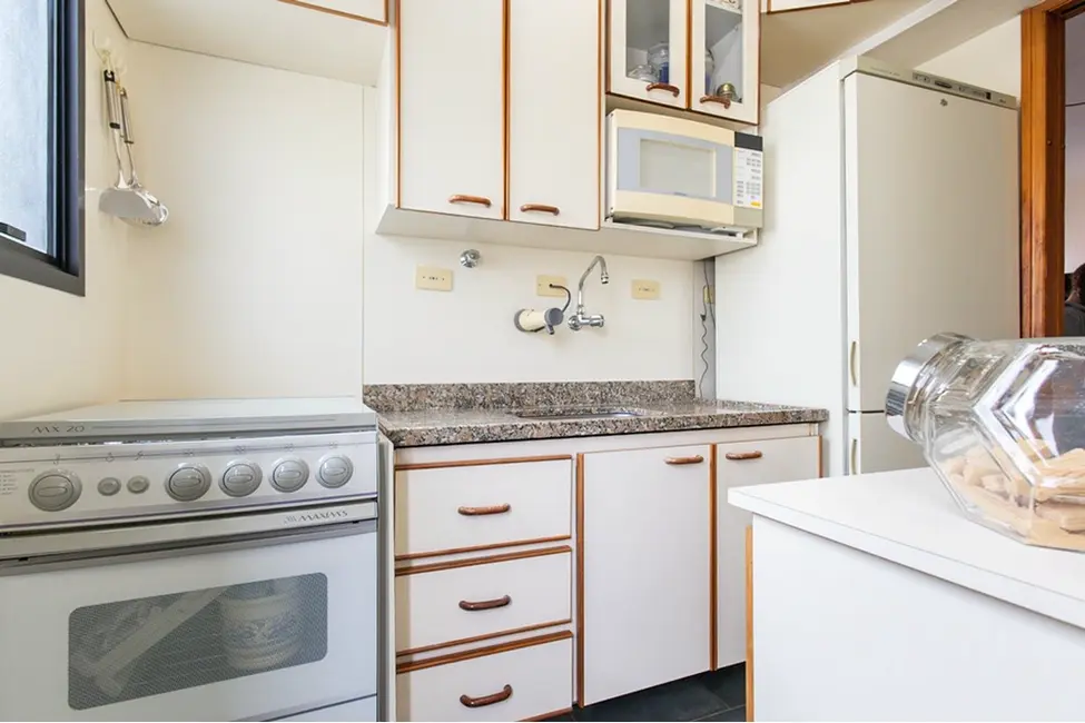 Foto 2 de Apartamento com 1 quarto à venda, 45m2 em Vila Madalena, São Paulo - SP