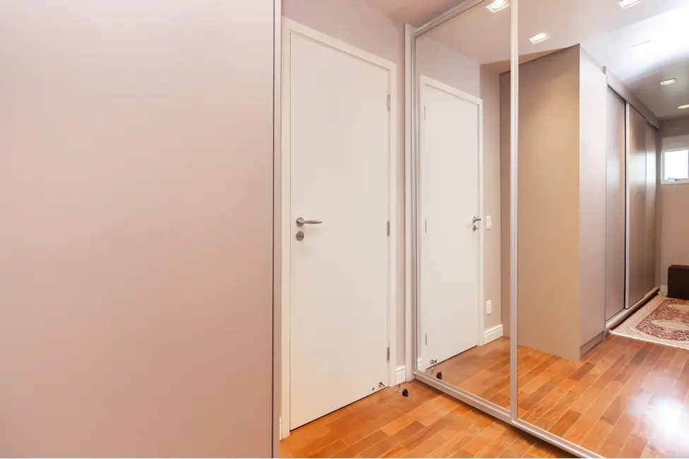 Foto 9 de Apartamento com 4 quartos à venda, 177m2 em Vila Mariana, São Paulo - SP