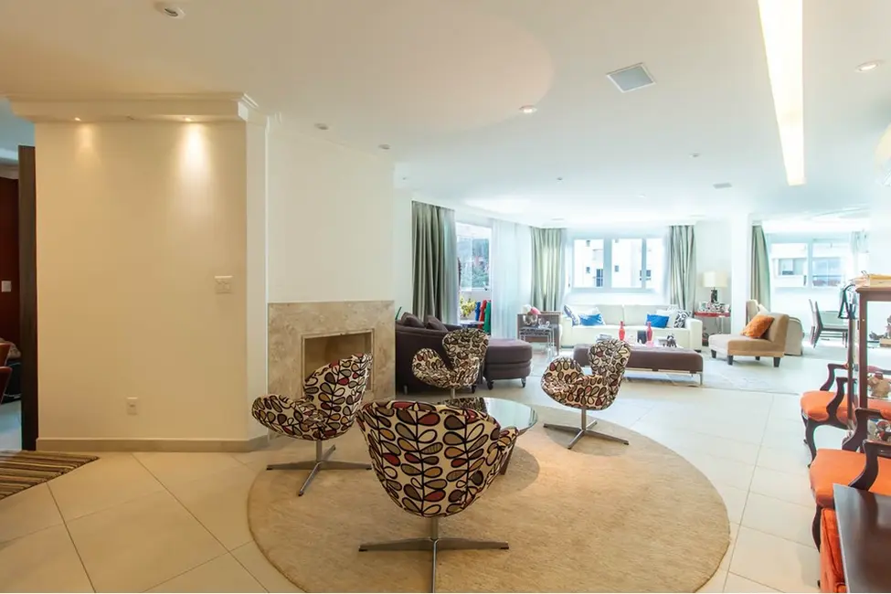 Foto 1 de Apartamento com 3 quartos à venda, 257m2 em Real Parque, São Paulo - SP