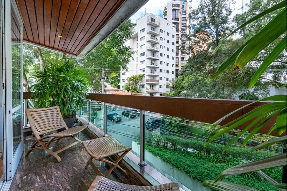 Foto 3 de Apartamento com 4 quartos à venda, 230m2 em Real Parque, São Paulo - SP