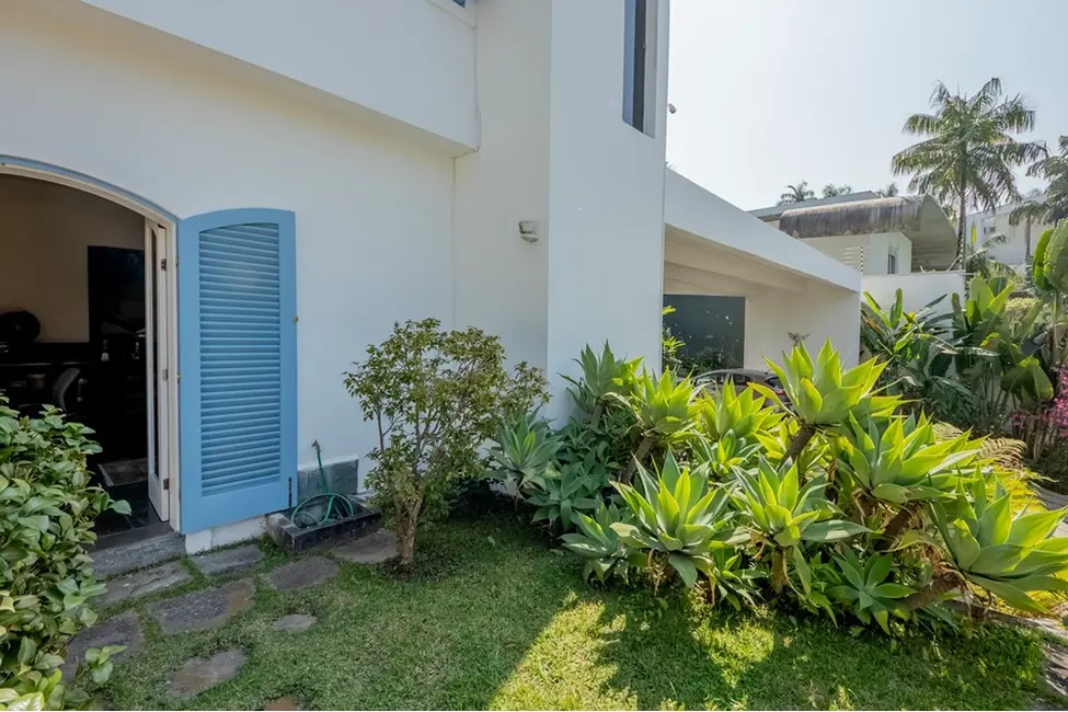 Foto 3 de Casa com 4 quartos à venda, 295m2 em Real Parque, São Paulo - SP