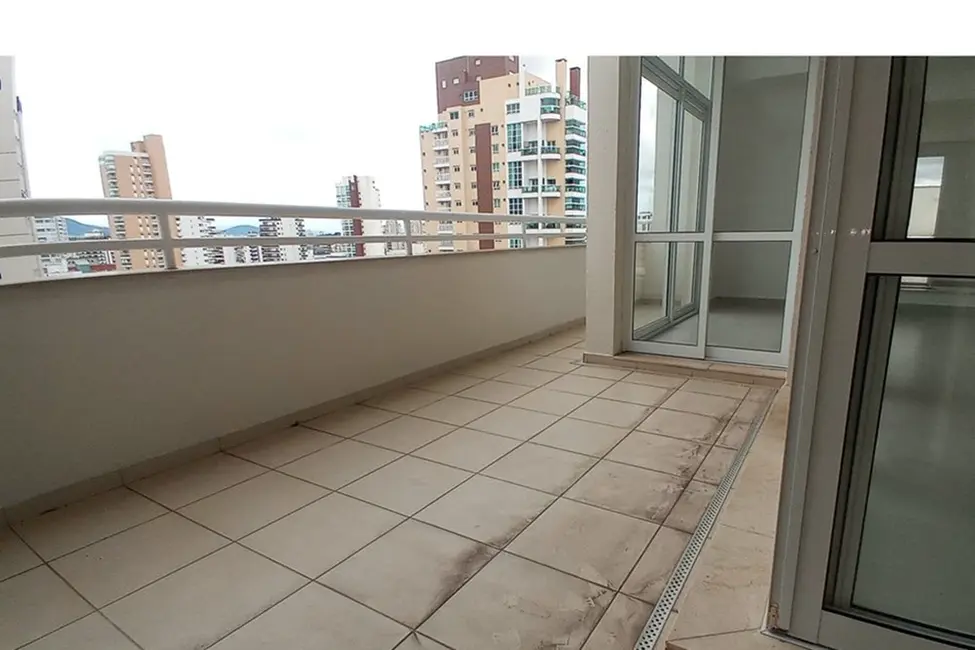 Foto 4 de Apartamento com 4 quartos à venda, 315m2 em São Paulo - SP