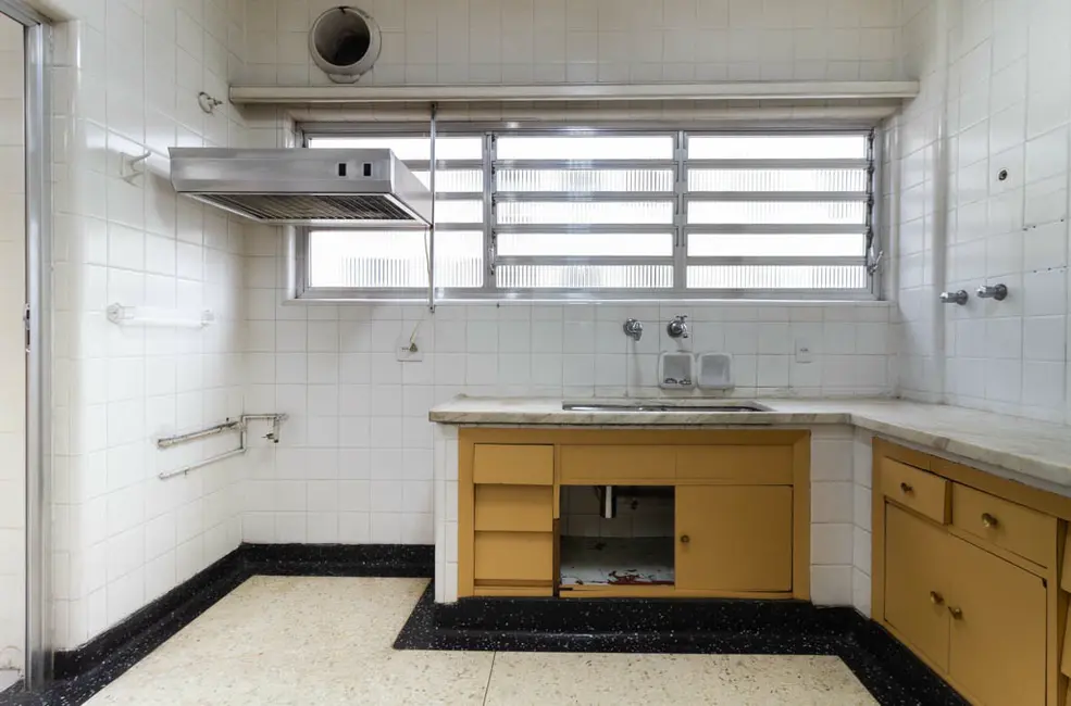 Apartamento com 3 quartos à venda, 220m2 em Higienópolis, São Paulo - SP - imagem 8 Foto 8 de Apartamento com 3 quartos à venda, 220m2 em Higienópolis, São Paulo - SP