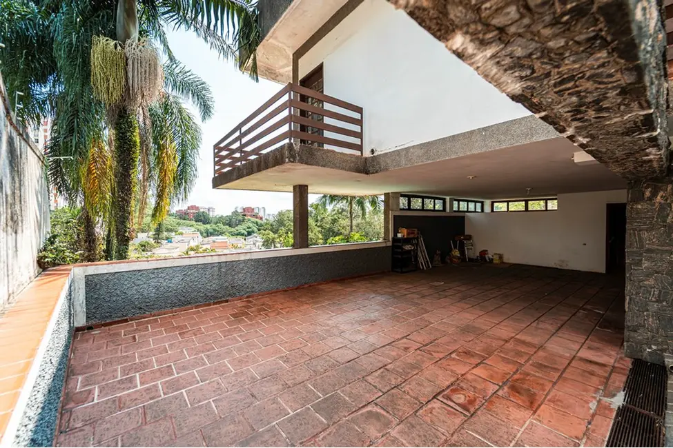 Foto 4 de Casa com 5 quartos à venda, 259m2 em Jardim Marajoara, São Paulo - SP