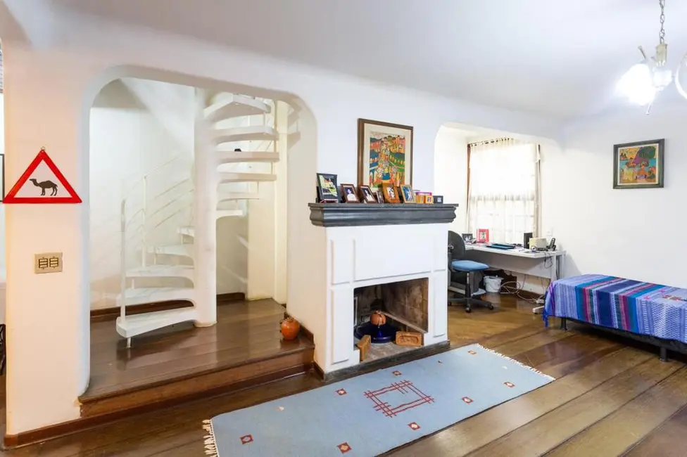 Casa com 3 quartos à venda, 200m2 em Jardim Prudência, São Paulo - SP - imagem 2 Foto 2 de Casa com 3 quartos à venda, 200m2 em Jardim Prudência, São Paulo - SP