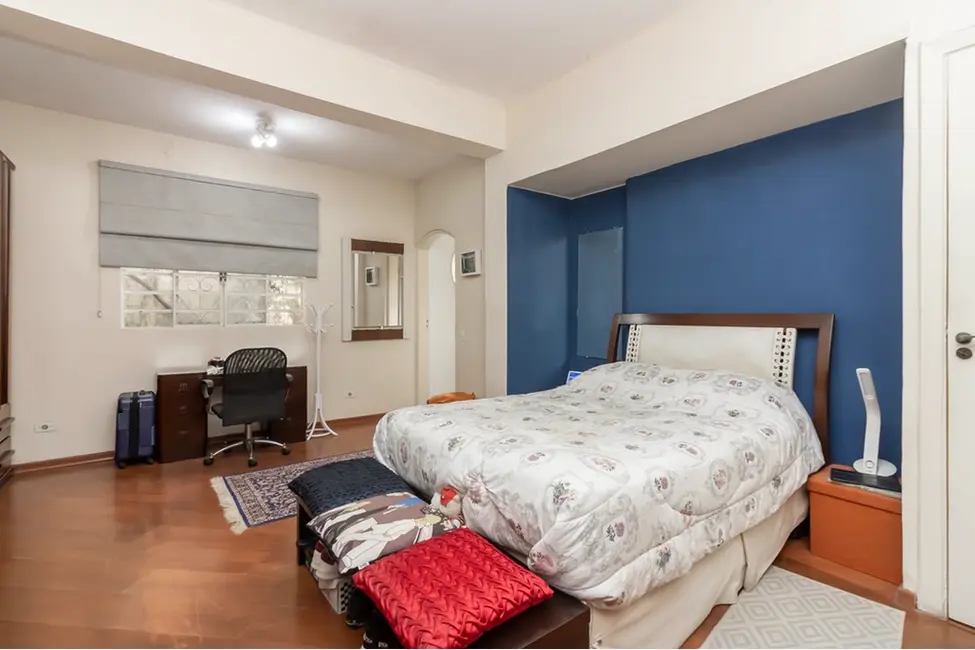 Foto 2 de Casa com 4 quartos à venda, 350m2 em Campo Belo, São Paulo - SP