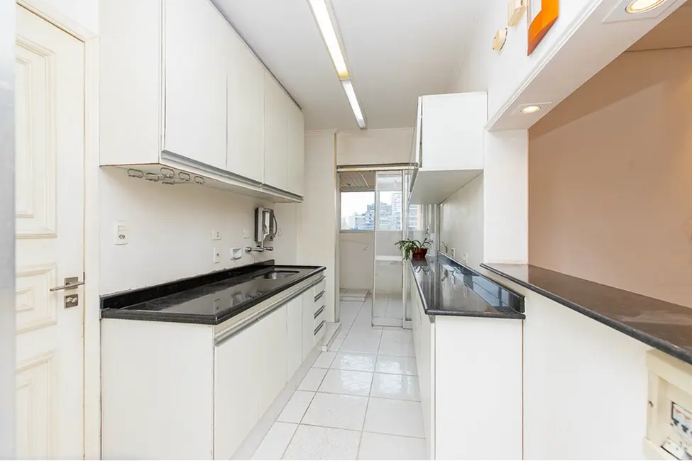 Foto 3 de Apartamento com 2 quartos à venda, 92m2 em Campo Belo, São Paulo - SP