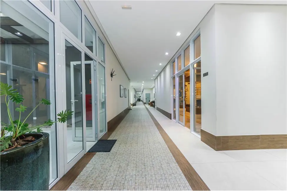 Foto 3 de Apartamento com 2 quartos à venda, 51m2 em Aclimação, São Paulo - SP