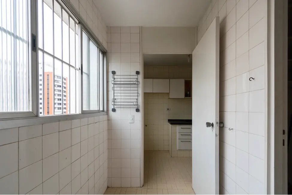 Apartamento com 3 quartos à venda, 91m2 em Moema, São Paulo - SP - imagem 7 Foto 7 de Apartamento com 3 quartos à venda, 91m2 em Moema, São Paulo - SP