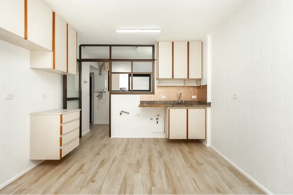 Foto 4 de Apartamento com 3 quartos à venda, 101m2 em Moema, São Paulo - SP