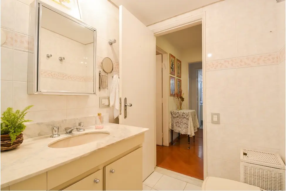 Foto 6 de Apartamento com 4 quartos à venda, 121m2 em Jardins, São Paulo - SP