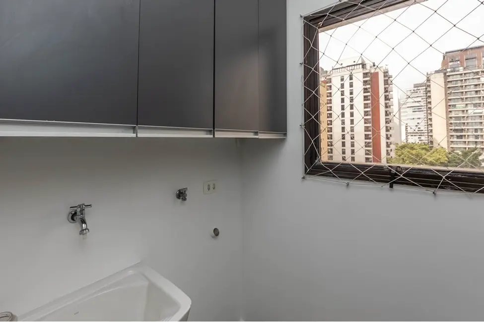 Foto 6 de Apartamento com 2 quartos à venda, 50m2 em Vila Nova Conceição, São Paulo - SP