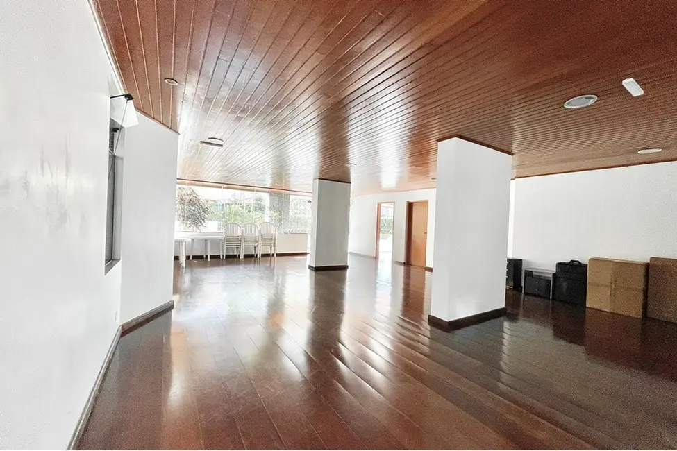 Foto 4 de Apartamento com 4 quartos à venda, 133m2 em Aclimação, São Paulo - SP