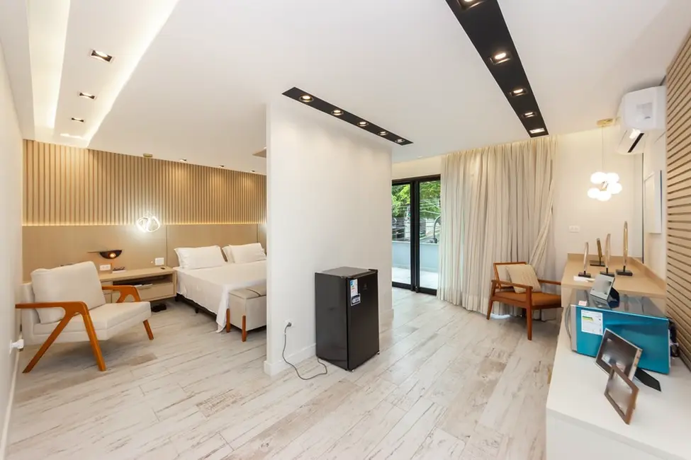 Foto 3 de Casa com 3 quartos à venda, 345m2 em Campo Belo, São Paulo - SP