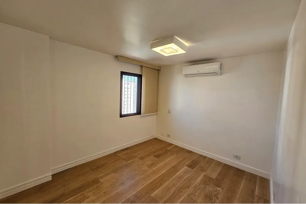 Apartamento com 3 quartos à venda, 170m2 em Indianópolis, São Paulo - SP - imagem 3 Foto 3 de Apartamento com 3 quartos à venda, 170m2 em Indianópolis, São Paulo - SP