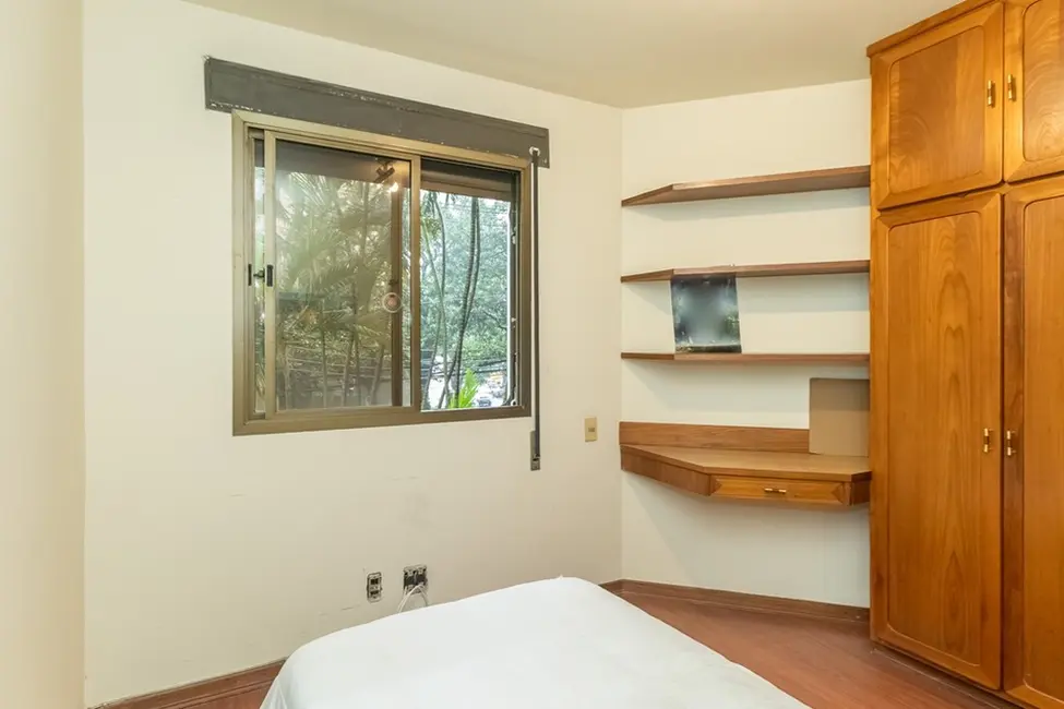 Foto 2 de Apartamento com 4 quartos à venda, 210m2 em Indianópolis, São Paulo - SP