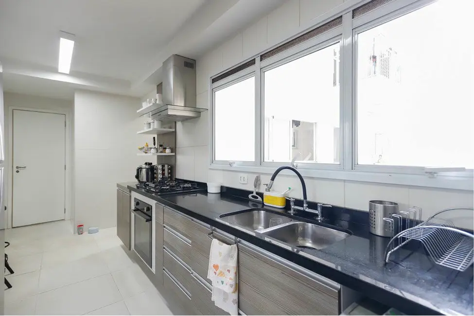 Foto 6 de Apartamento com 3 quartos à venda, 202m2 em Água Branca, São Paulo - SP