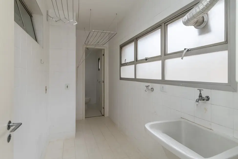 Foto 4 de Apartamento com 3 quartos à venda, 92m2 em Itaim Bibi, São Paulo - SP