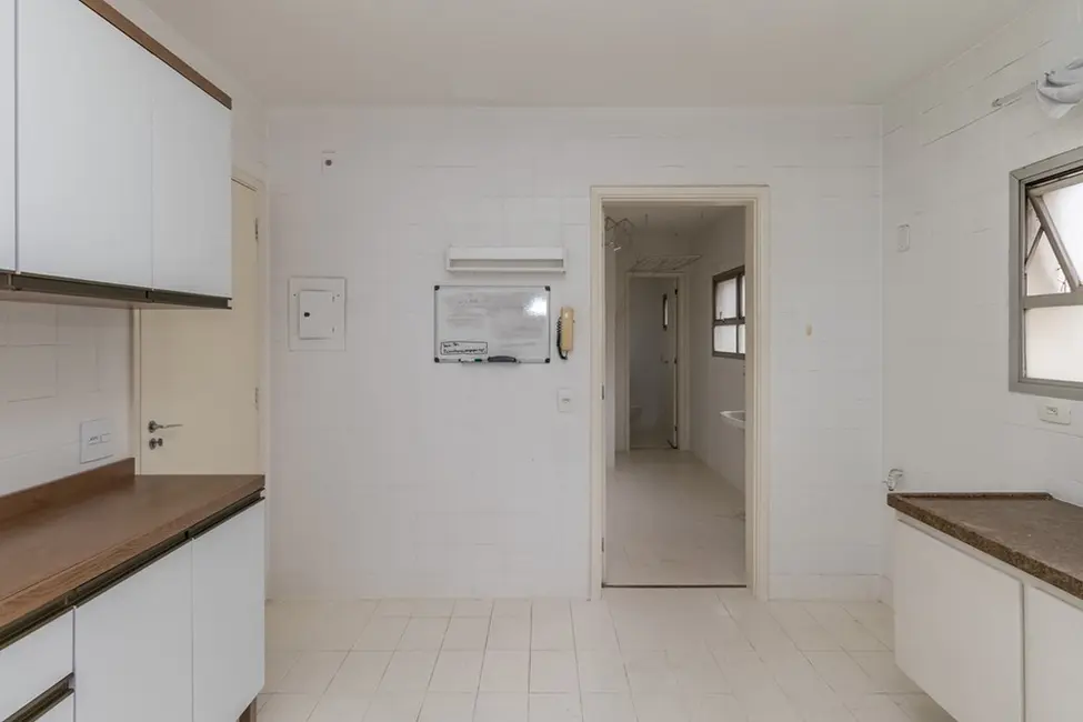Foto 7 de Apartamento com 3 quartos à venda, 92m2 em Itaim Bibi, São Paulo - SP