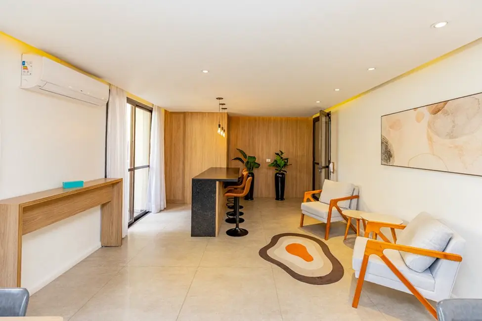 Foto 2 de Cobertura com 1 quarto à venda, 90m2 em Itaim Bibi, São Paulo - SP