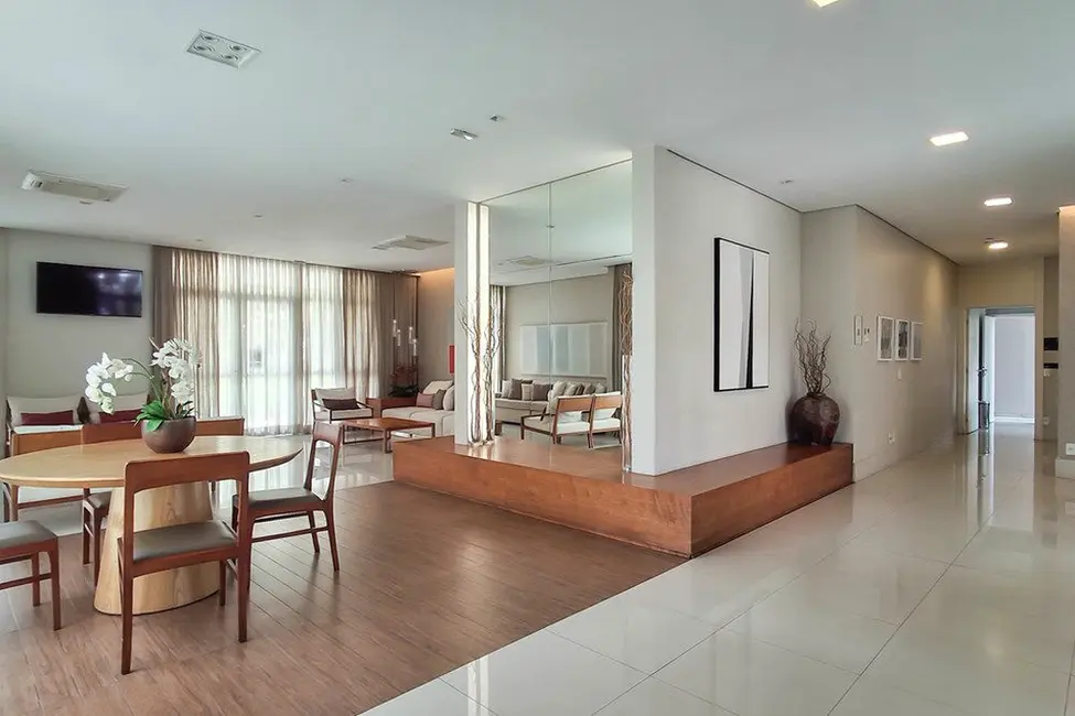 Foto 2 de Apartamento com 2 quartos à venda, 69m2 em Lapa, São Paulo - SP