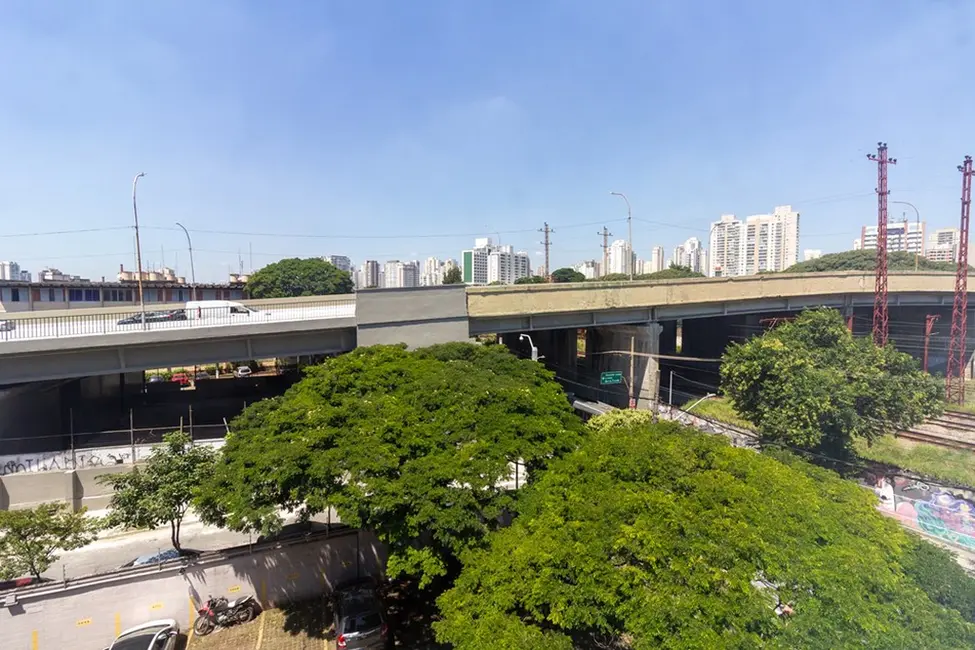 Foto 4 de Apartamento com 2 quartos à venda, 47m2 em Lapa de Baixo, São Paulo - SP