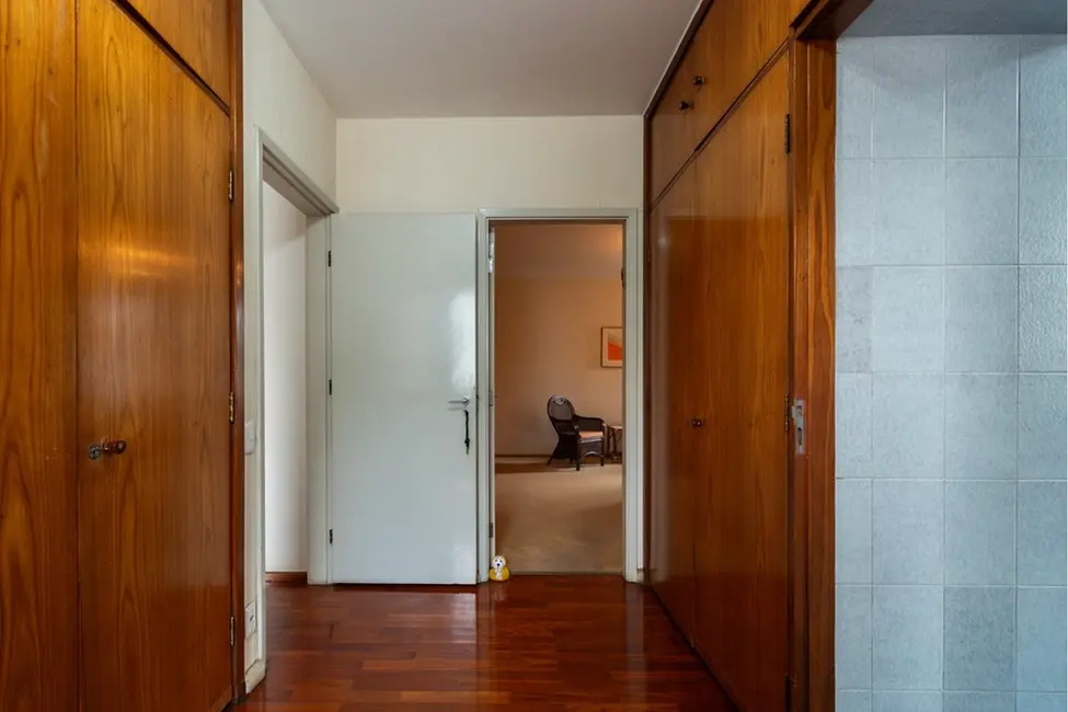 Foto 7 de Casa com 3 quartos à venda, 590m2 em Pacaembu, São Paulo - SP