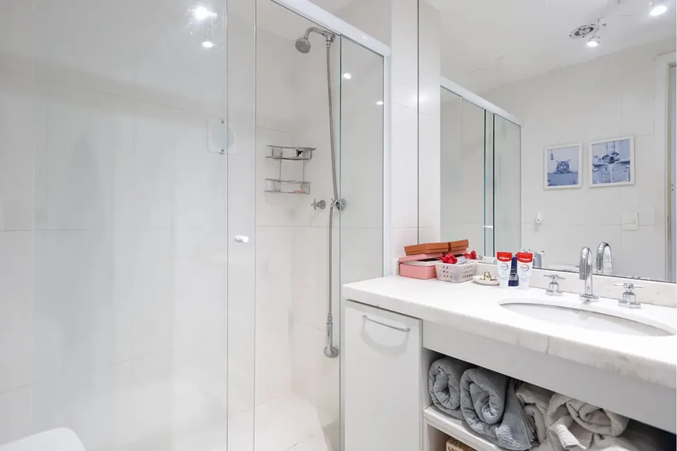 Foto 3 de Apartamento com 2 quartos à venda, 79m2 em Água Branca, São Paulo - SP