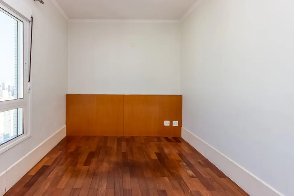 Foto 4 de Apartamento com 3 quartos à venda, 159m2 em Aclimação, São Paulo - SP